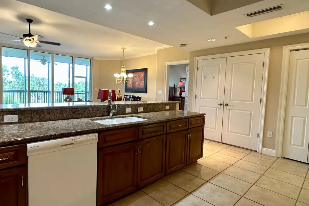 608 Lost Key Dr - View 3