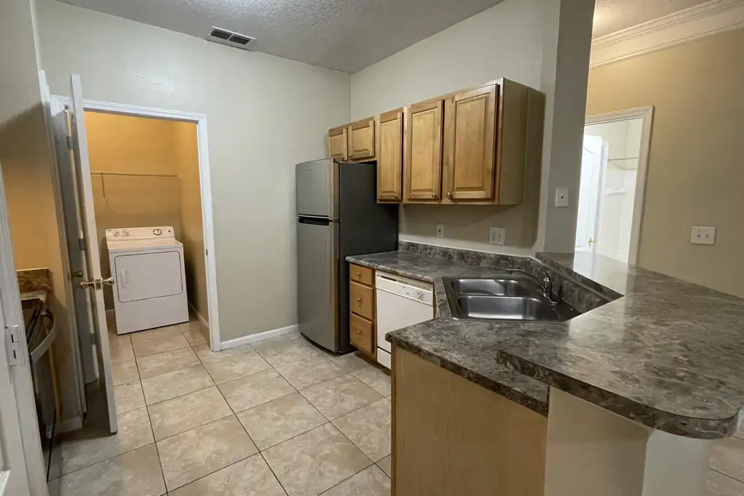 17954 Villa Creek Dr unit # 17954 17954MIAMIASSISTANTREALTYMIAMIGROUPCOM – pohled 5