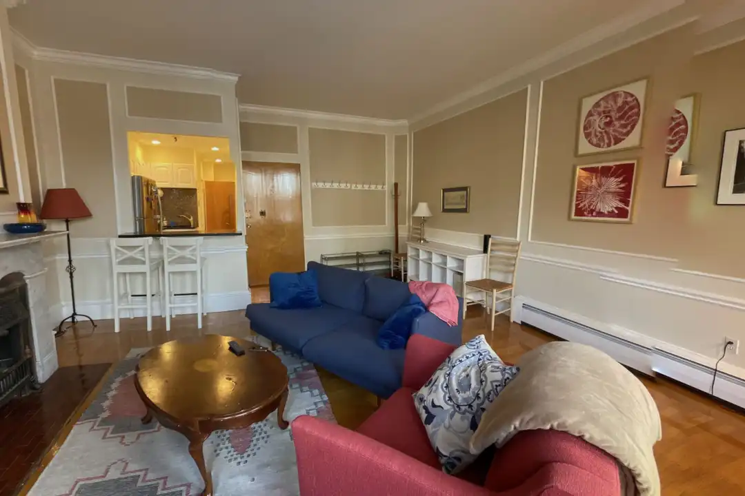 431 Beacon St unit 3 - View 5