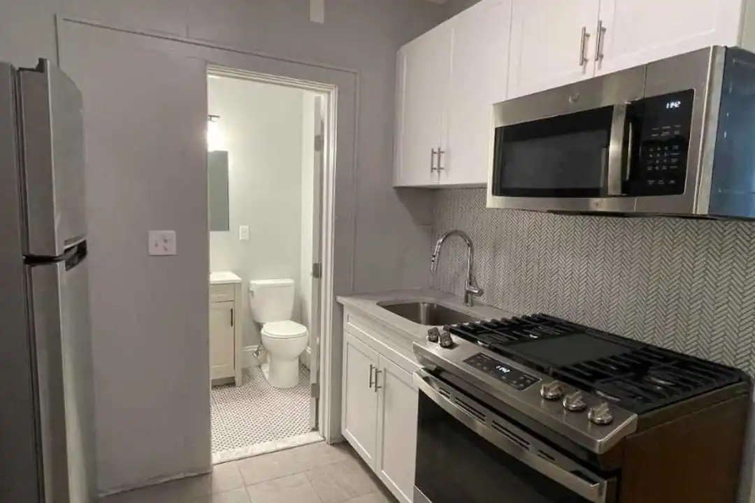 233 Lafayette St - View 3