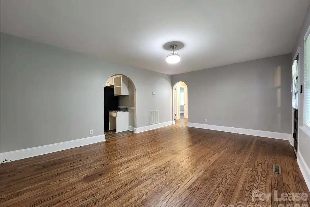 330 W Church St - View 3