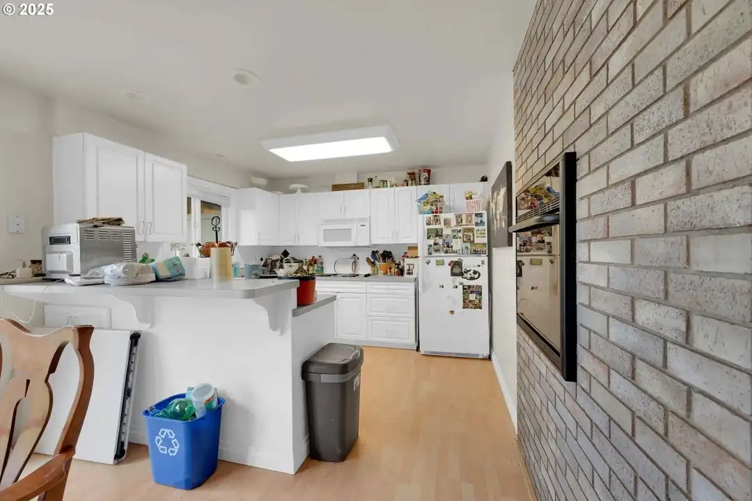 3485 Westward Ho Ave unit 3485 - More