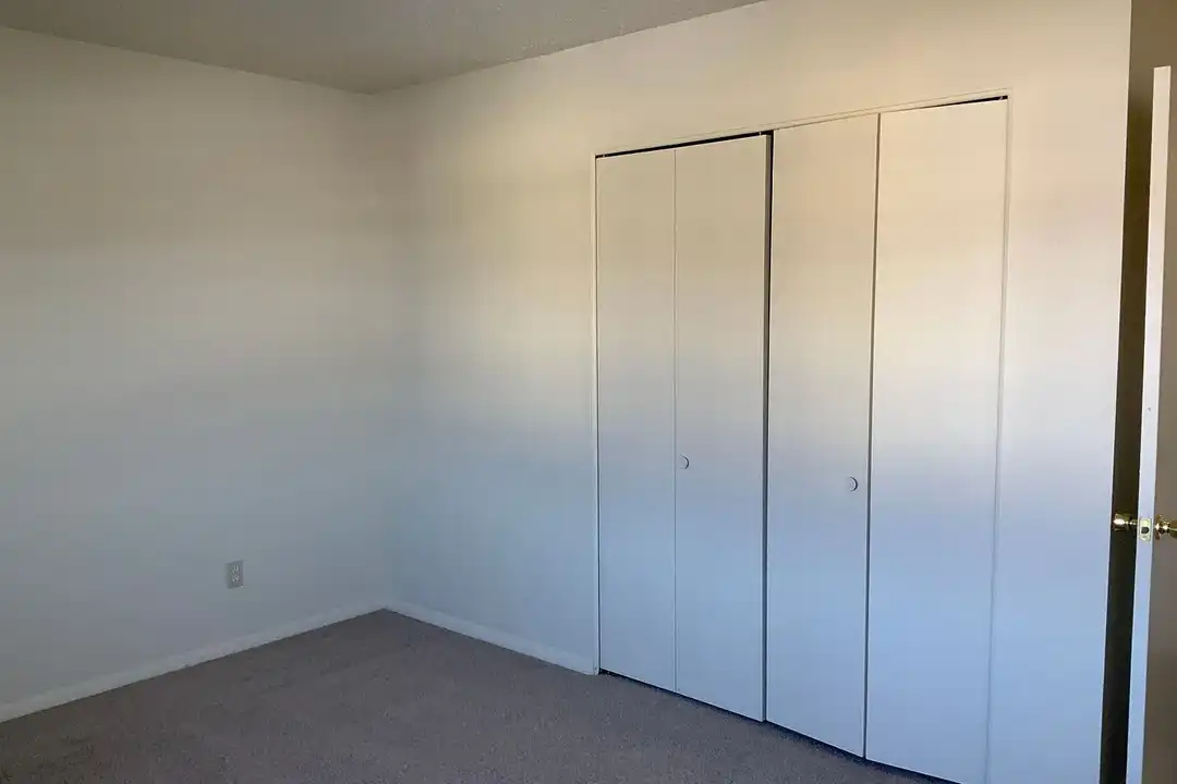 332 Timberhaven Dr – photo 1 of 7