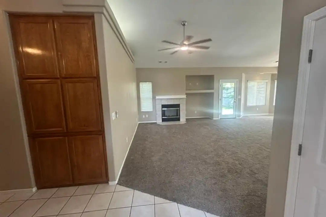 2744 W Ceres Ct - View 2