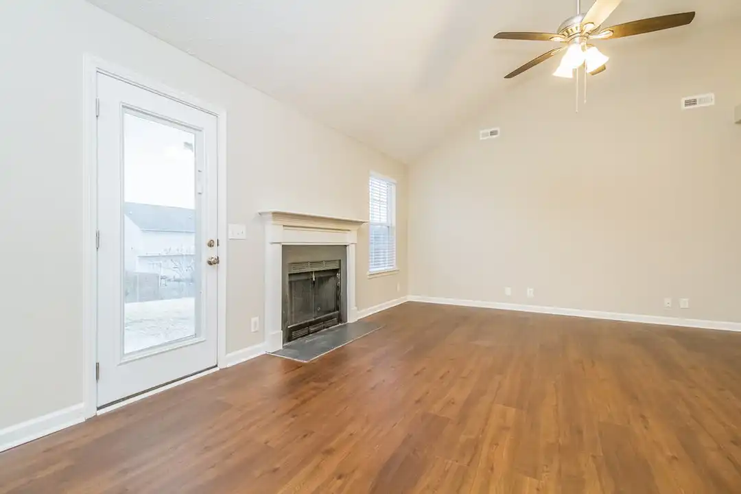 7128 Legacy Dr - View 4