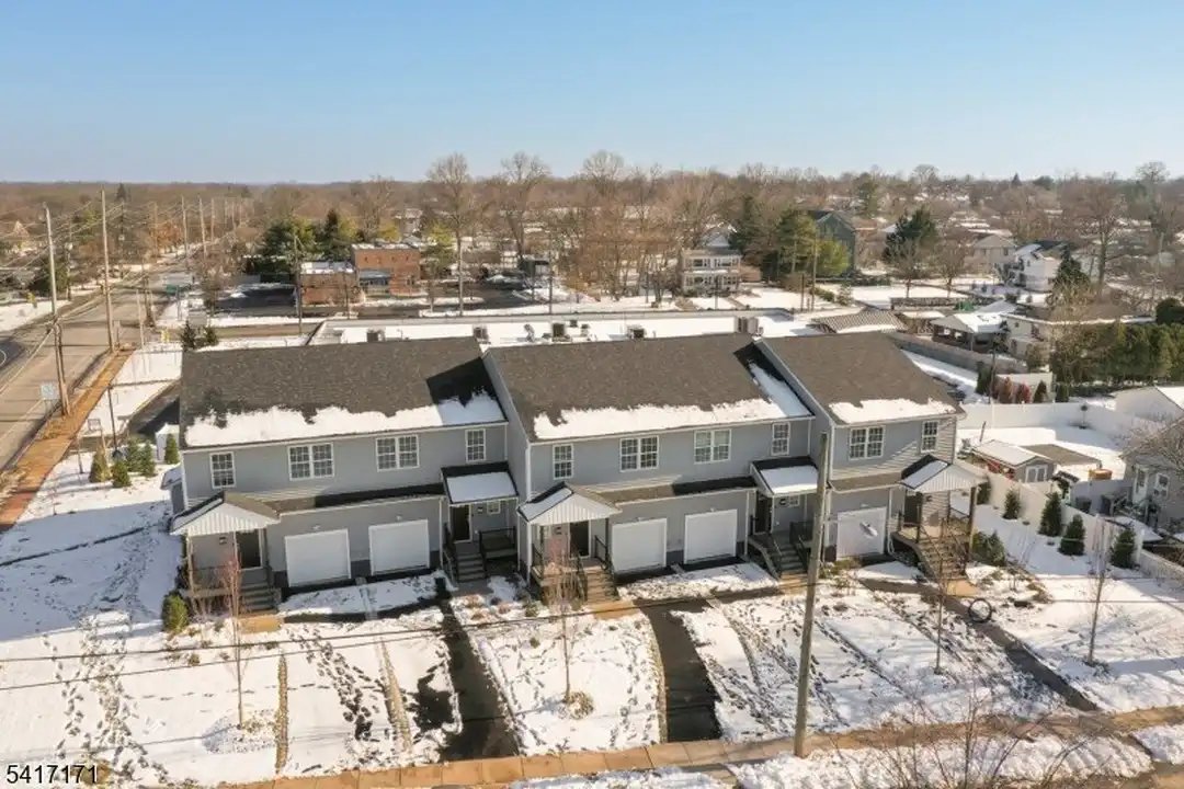 156 N Auten Ave - View 4