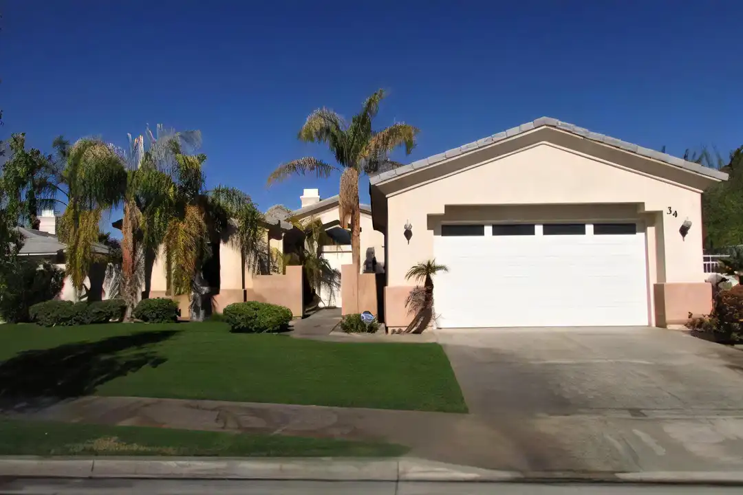 34 Paris Way - View 2