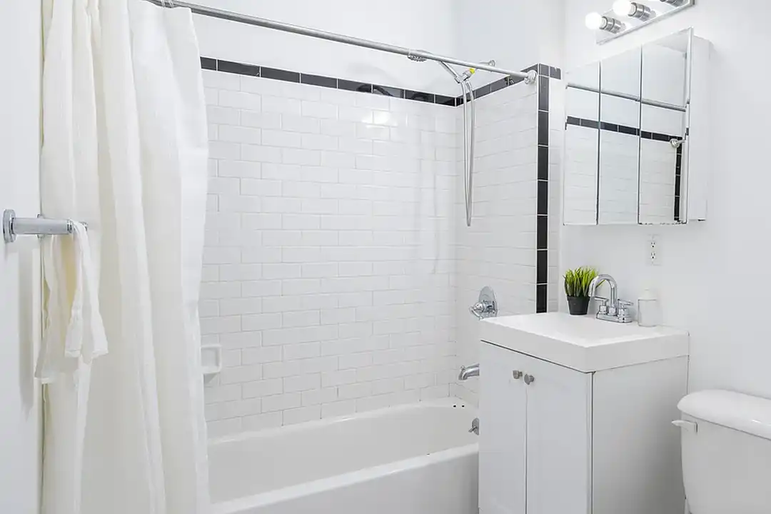 224 E 59th St – pohled 2
