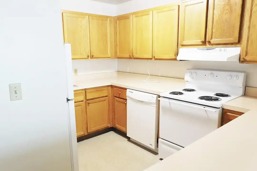 226 Prospect Street: Adult Living – photo 1 of 11