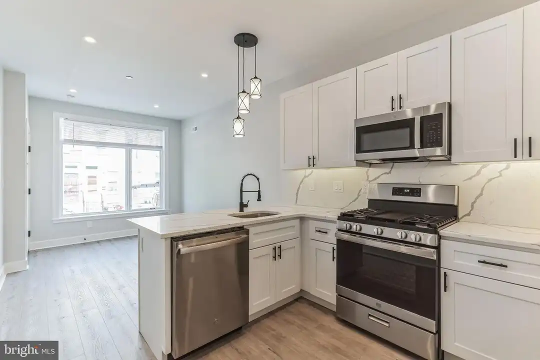1305 N 25th St unit Unit 2 - View 5