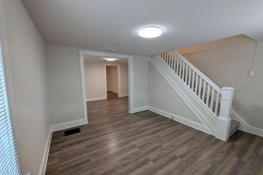 417 Lincoln Ave – photo 1 of 13