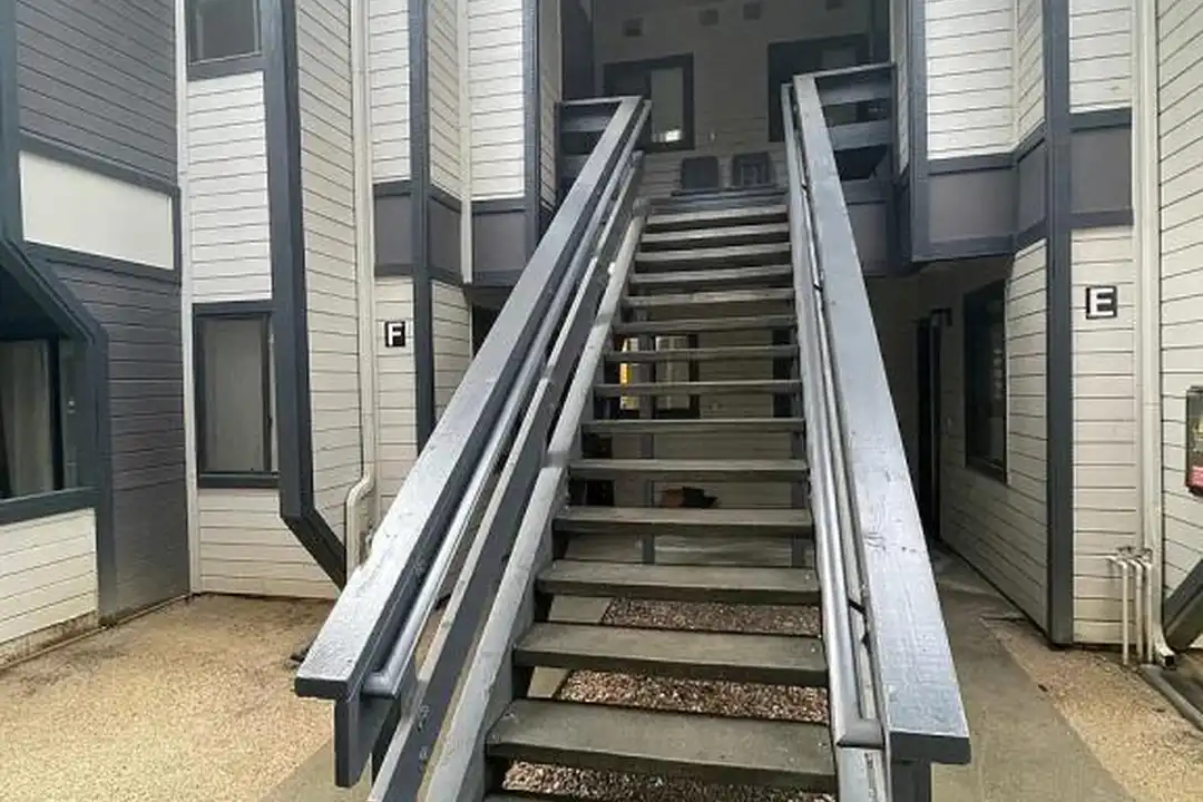 55 Stenner St unit H - View 3