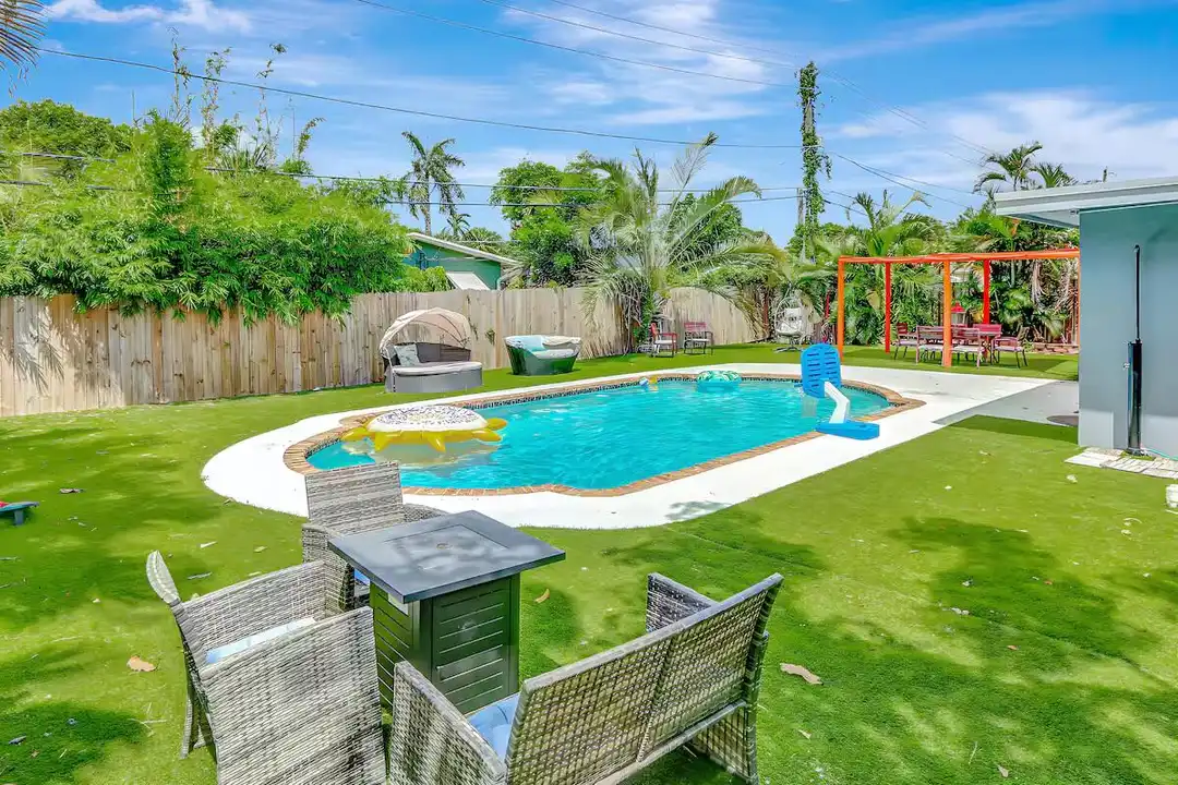 2809 NW 7th Ave - View 5