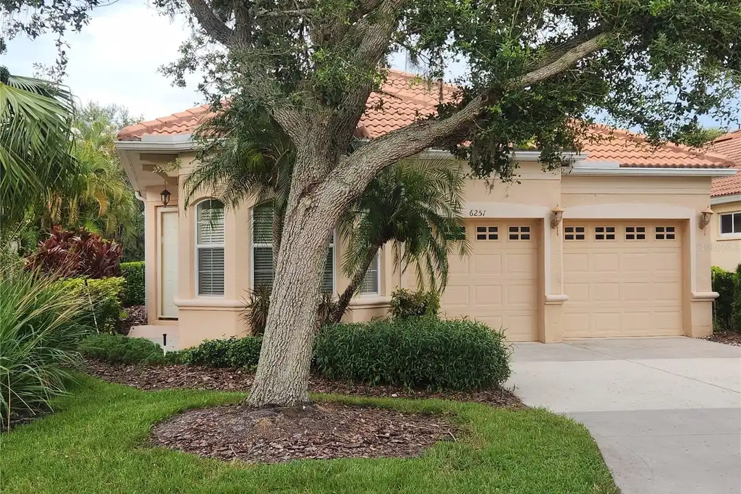 6251 Wingspan Way – photo 1
