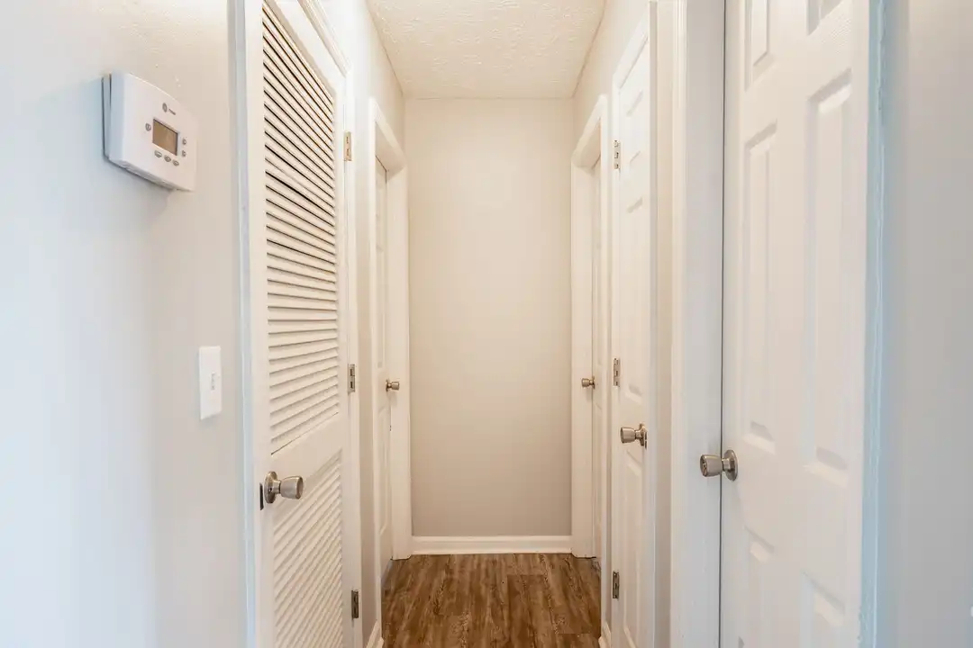167 Nisbet Lake Rd unit Col 167-C - View 4
