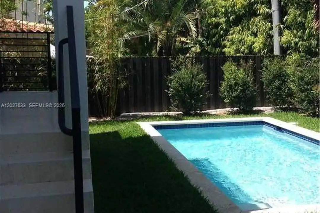 474 Fernwood Rd #474 - View 4