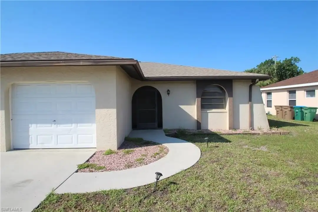 3808 SE 11th Ave #A - View 2