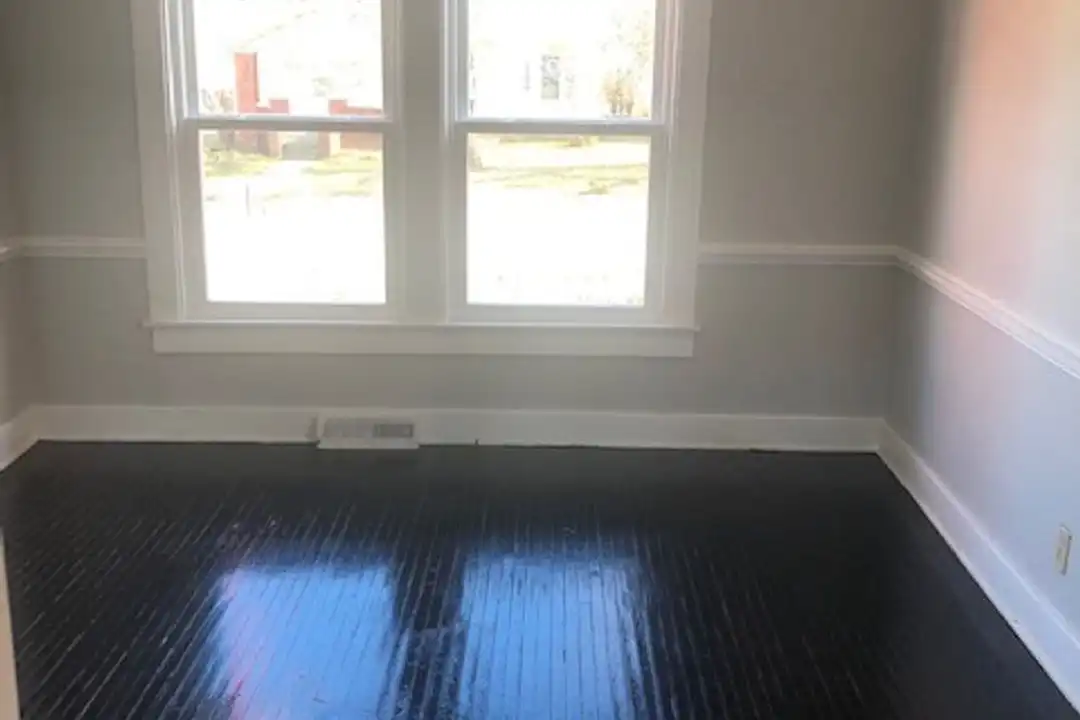 817 N Washington St - View 5