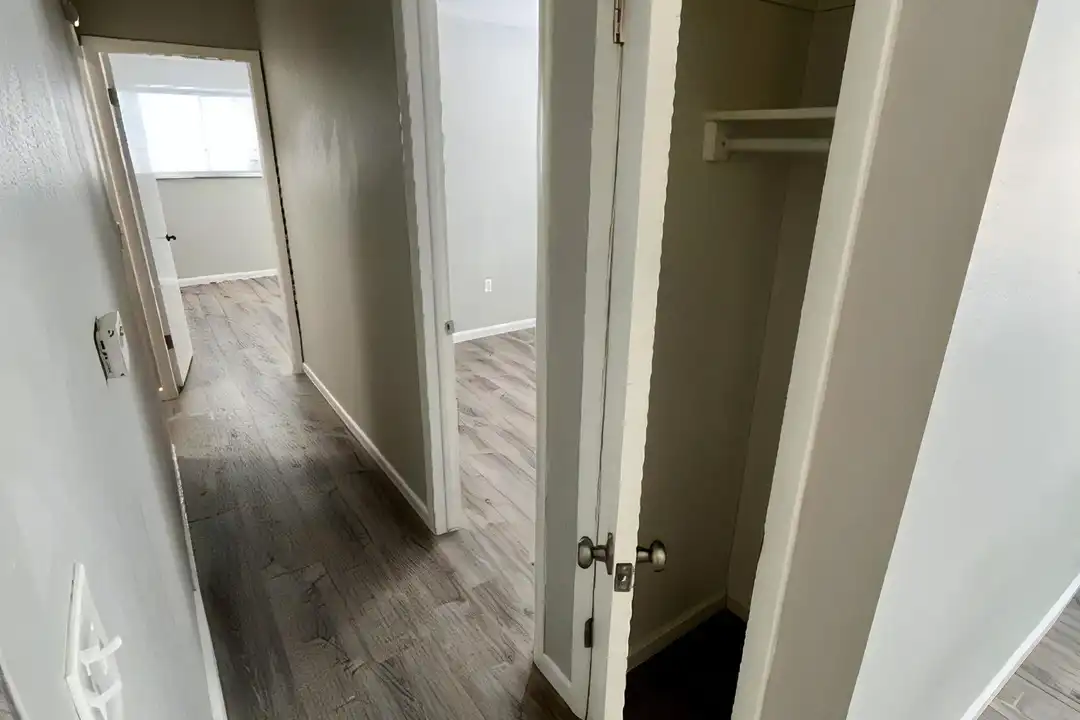 221 Jessup St unit 6 - View 6