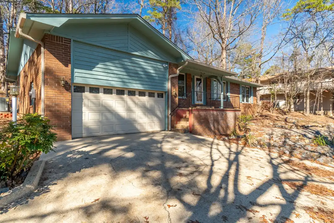 16 Malaga Cir - View 2