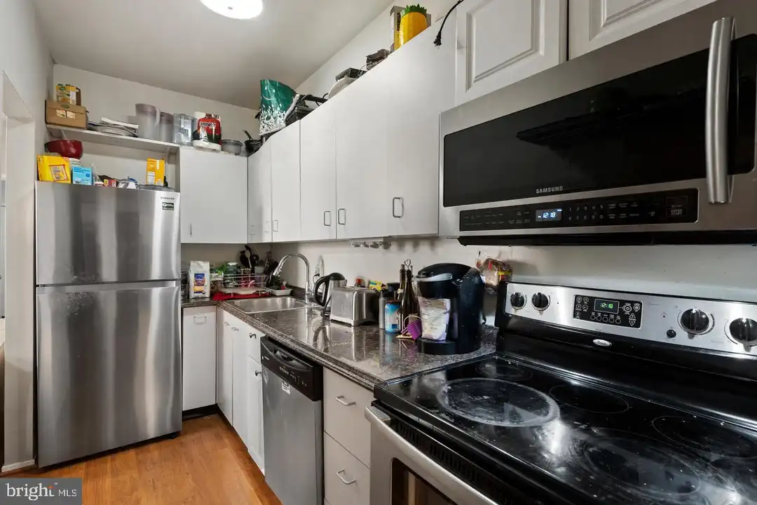 1844 Columbia Rd NW unit 104 - View 5
