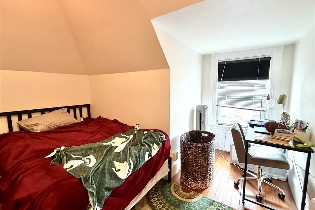 18 Winslow Rd unit 2 – další