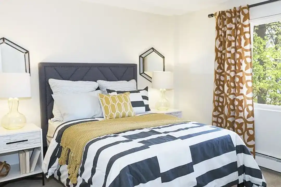 Pine Brook Place Apartments - 54 Brook St - Haverhill, MA | Rent.
