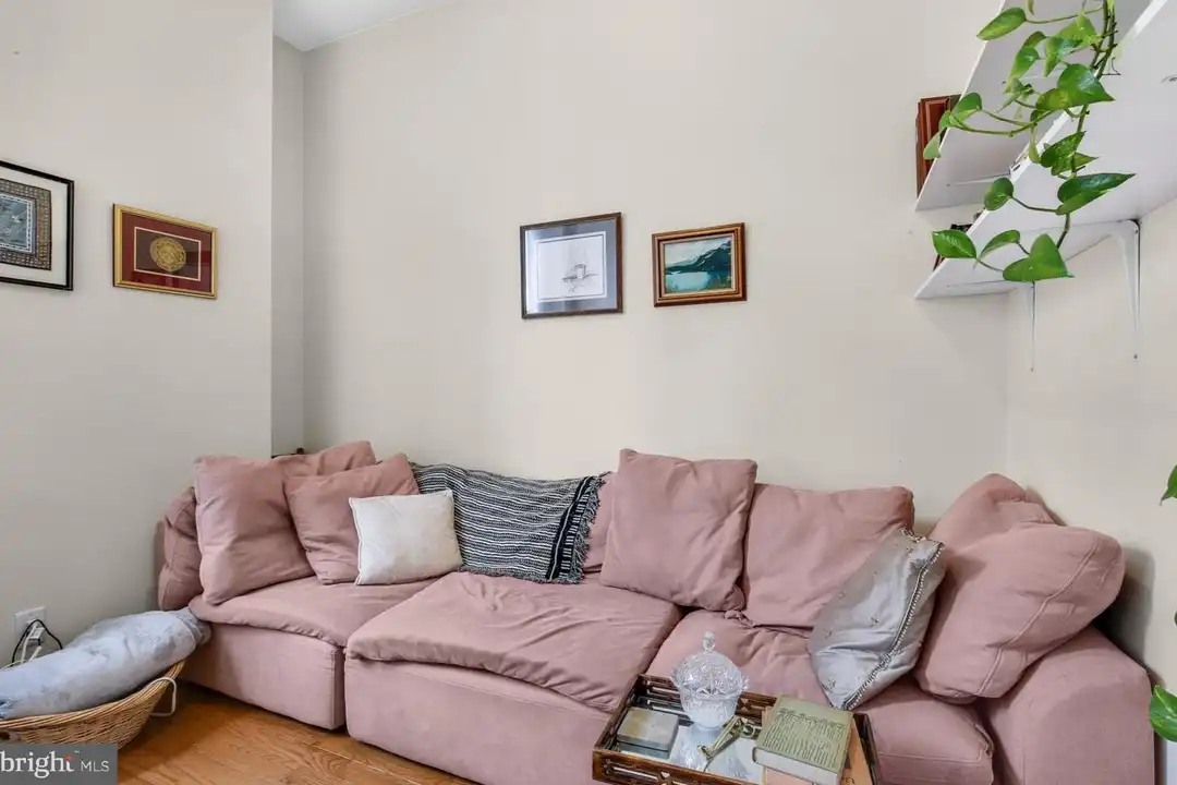 3017 W Girard Ave unit 2R - View 5