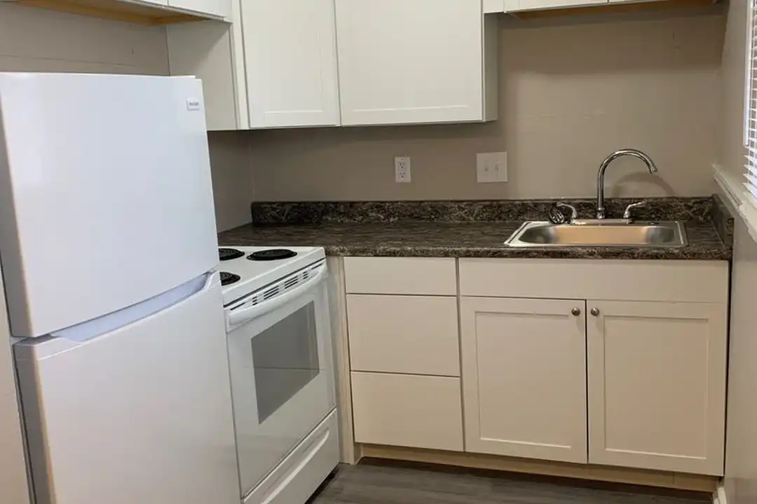 7559 Mentor Ave unit 512 – photo 1 of 16