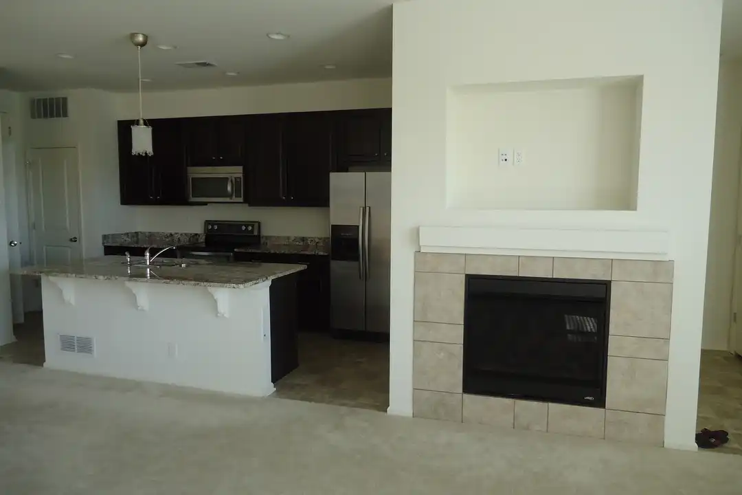 2672 Iola St - View 3