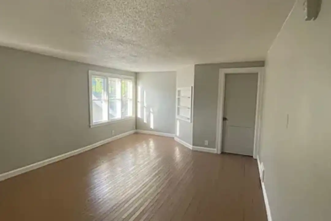 2608 N 40th St unit 2608A – pohled 3