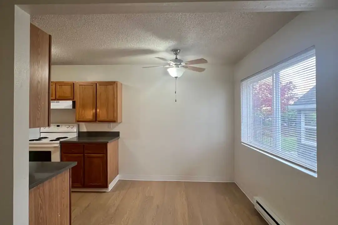 4611-4631 SW Luradel St unit 30 - Widok 5