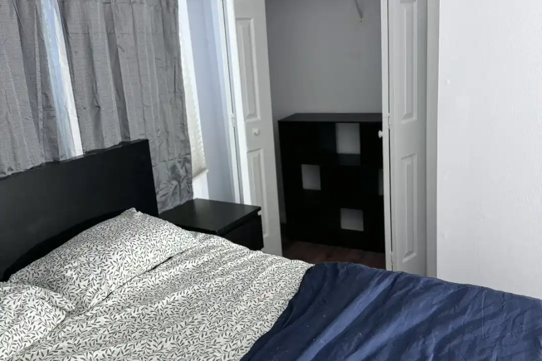 161 Fairview Ave unit 161 – photo 1