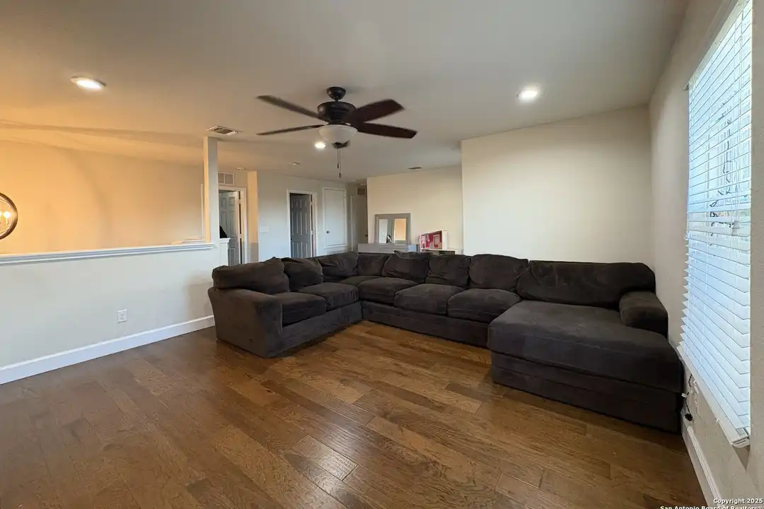 1422 Kedros - More