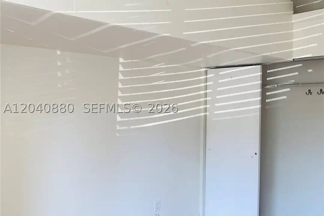 2715 Tigertail Ave #109 - View 5