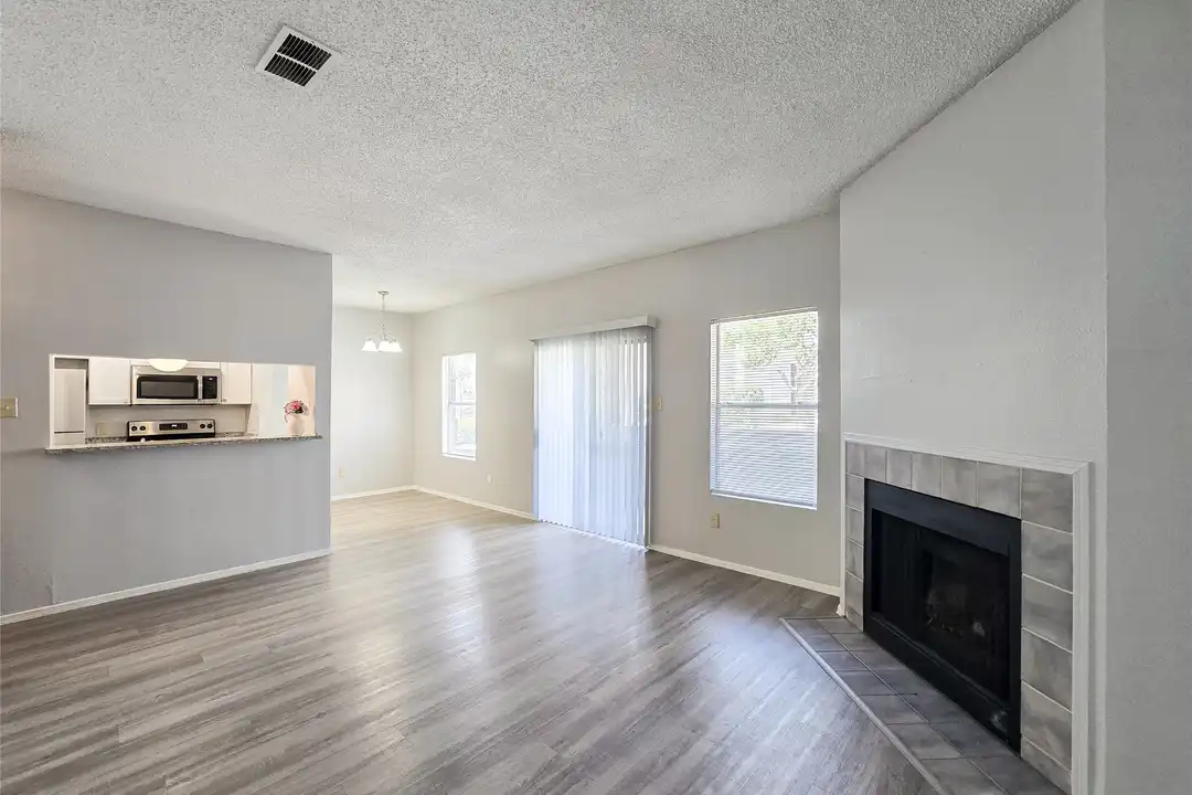 12166 Metric Blvd unit 147 - View 3