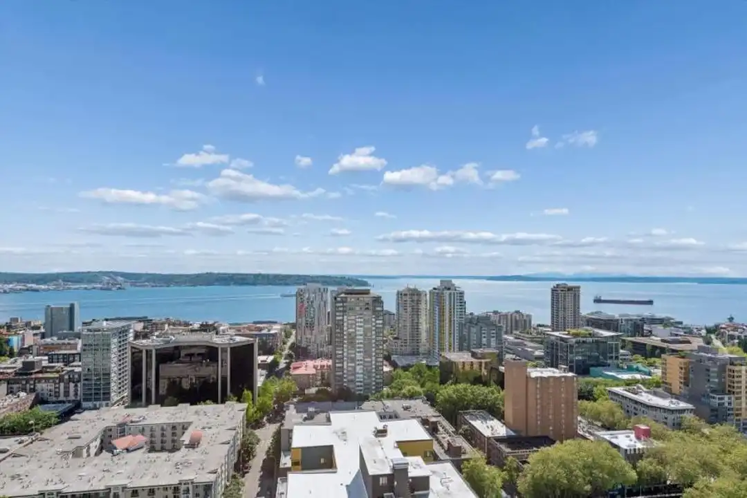 2510 6th Ave - View 3