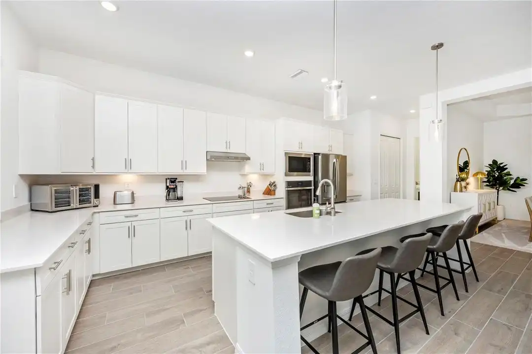 17662 Santorini Ct - View 5