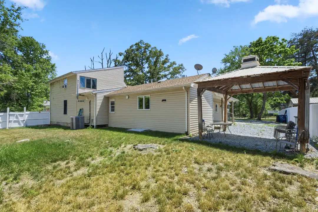 8304 Dangerfield Pl – photo 1