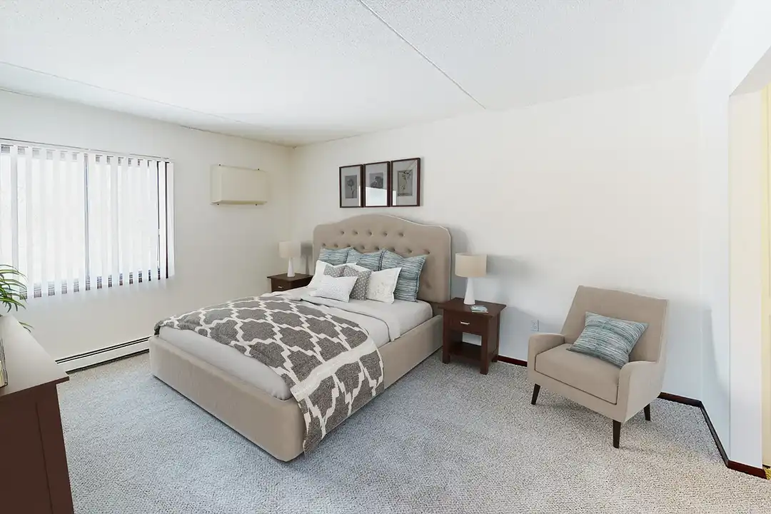Salem Green Apartments - View 4
