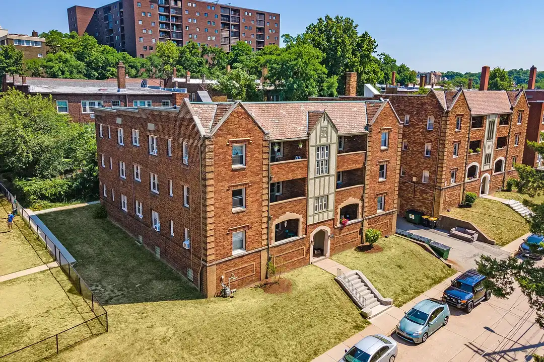 Hempstead Road Apartments – photo 1