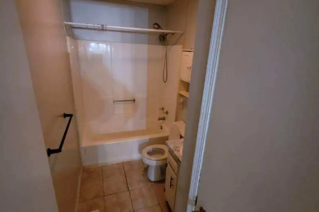 123 Ferndale Dr unit 2 – photo 1 of 5