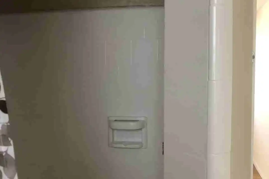 4960 Kester Ave unit 6 - View 6