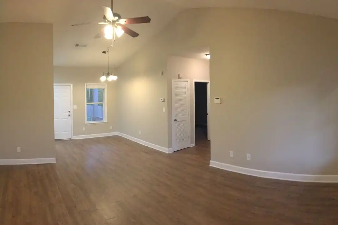 2251 5th E Ave - View 2