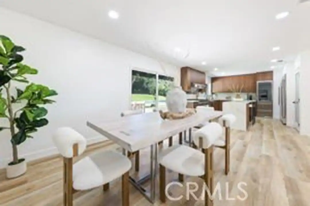 House in Upland - More