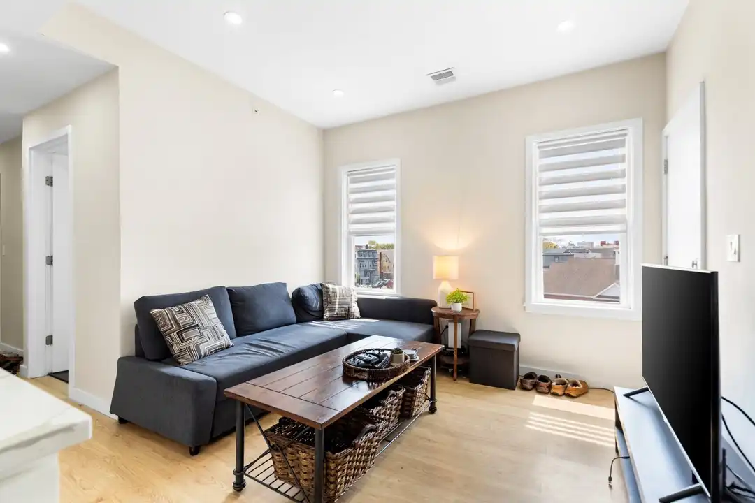 3 Transit St unit 3 - View 2