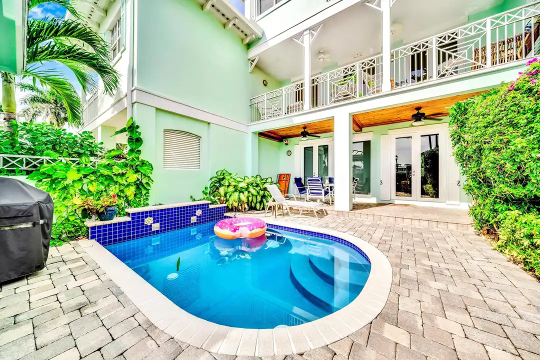138 Marine Way - View 3