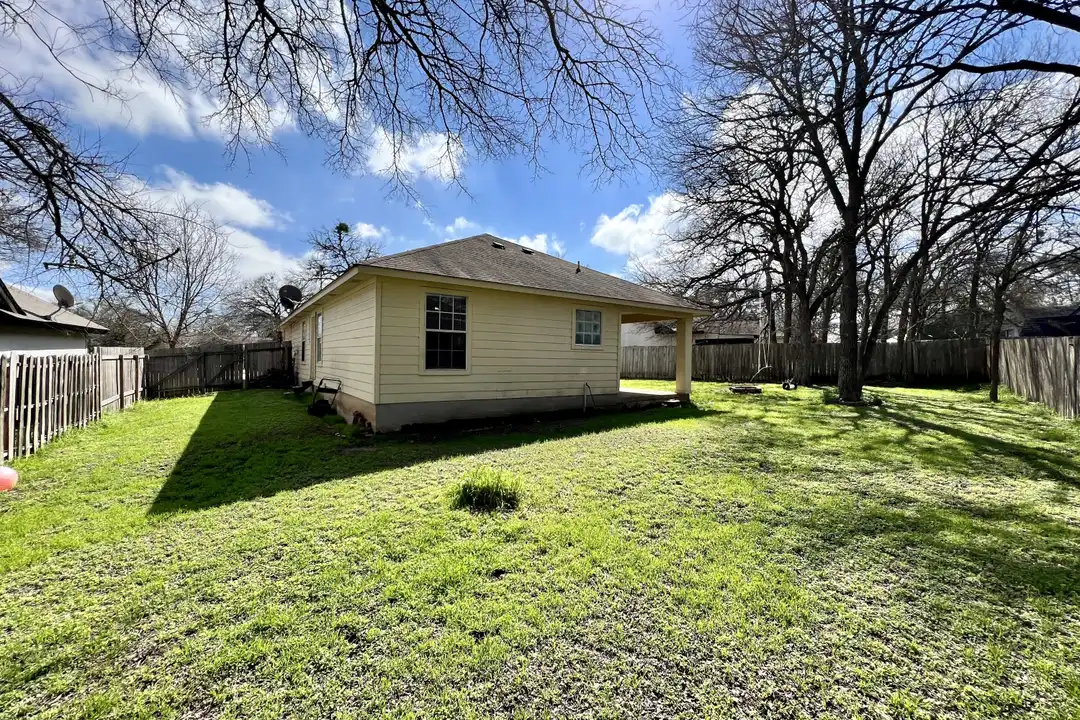 108 N Mockingbird Cir - View 2