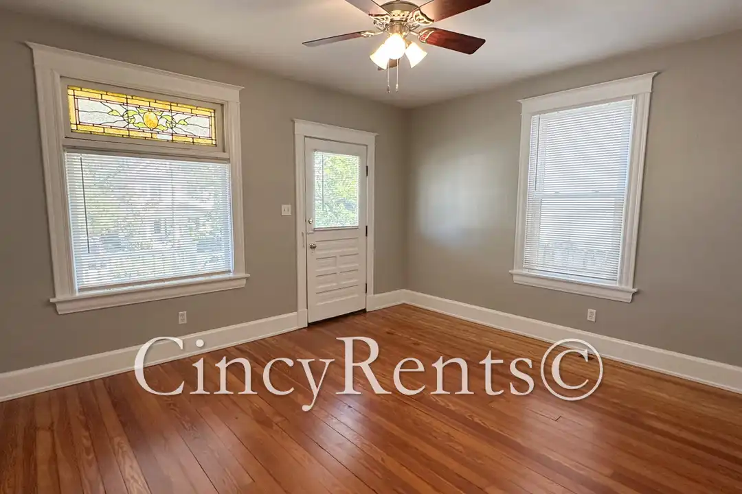 2715 Arbor Ave unit 1 - View 6