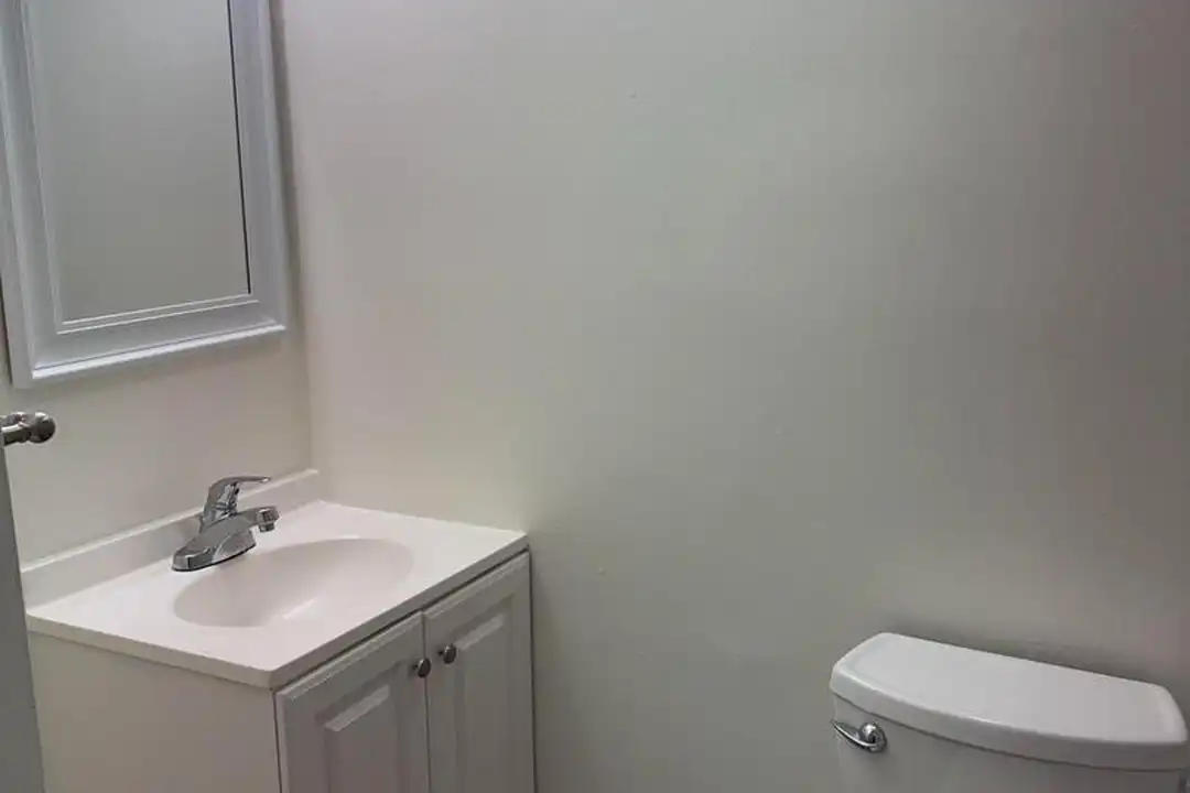 532 N Easton Rd - View 6
